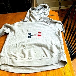Under armour women’s sweatshirt